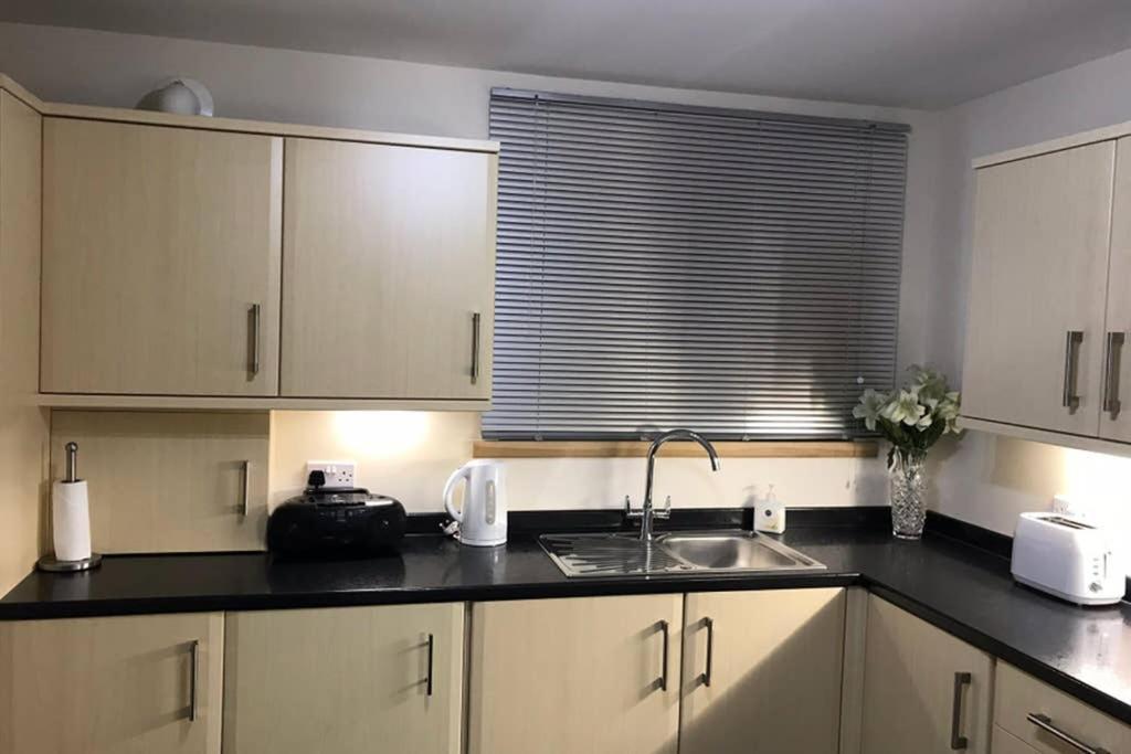 1 Catherines City Cottage Пърт Екстериор снимка